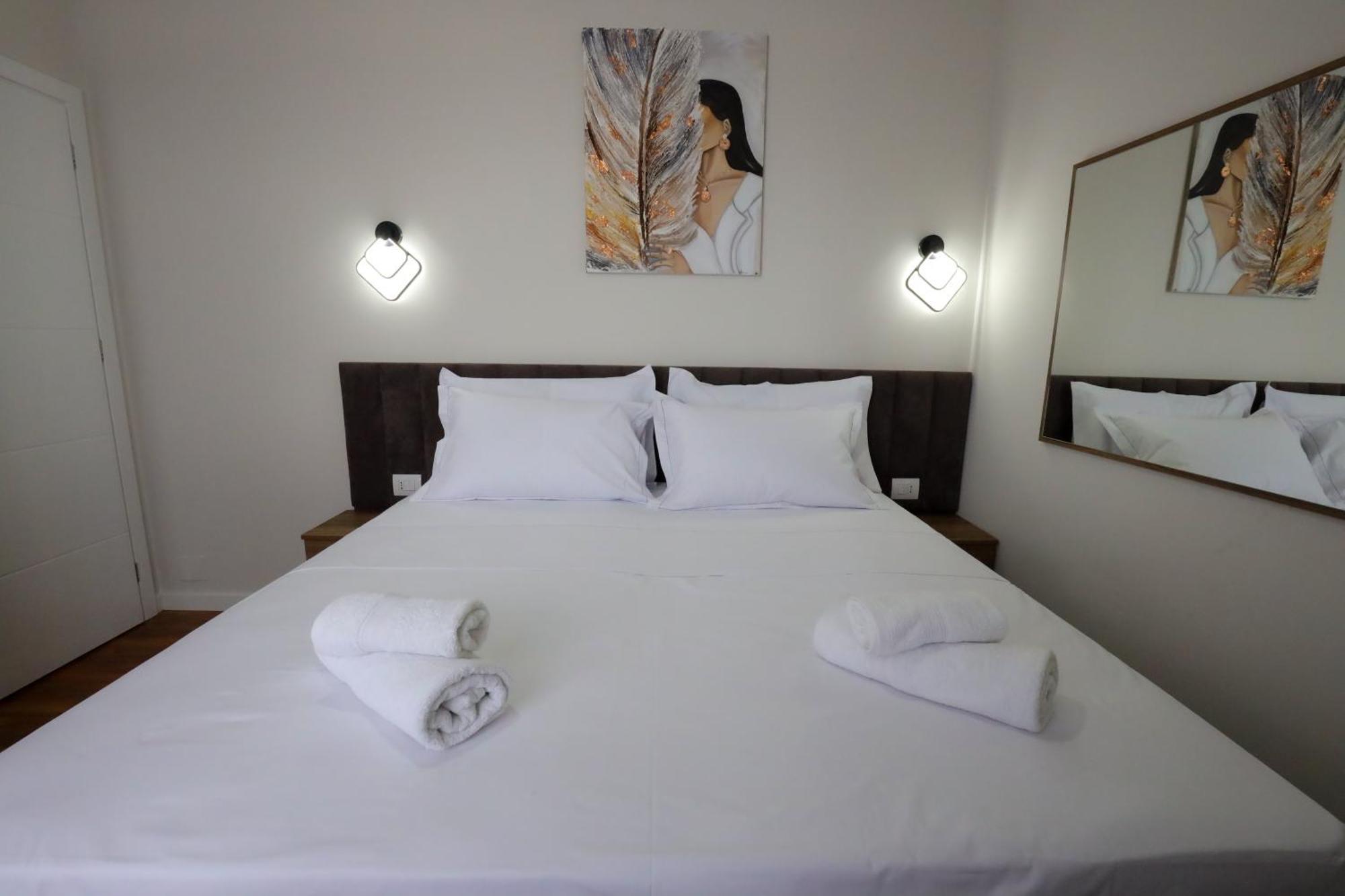 Elona'S Rooms Крує Екстер'єр фото