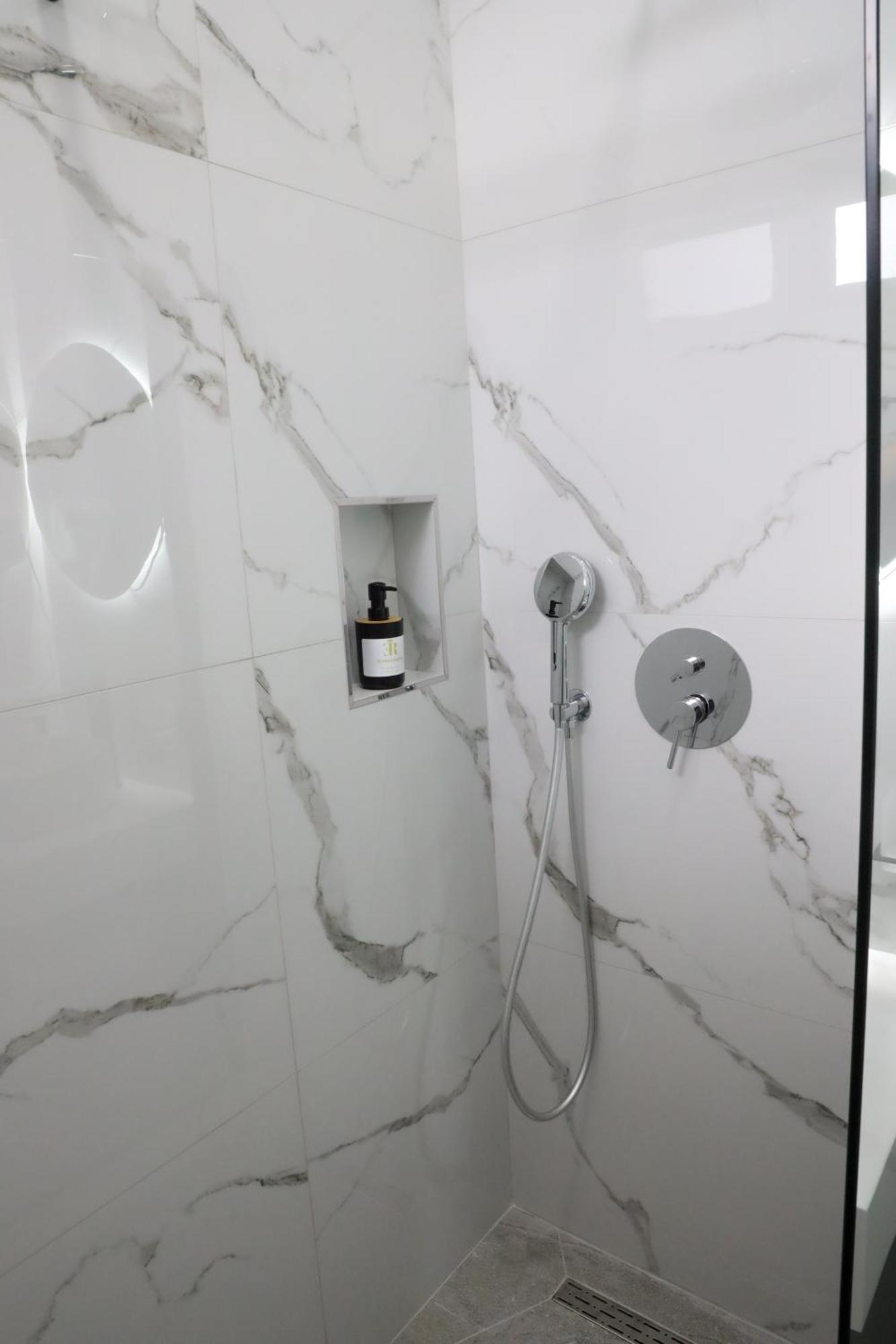 Elona'S Rooms Крує Екстер'єр фото