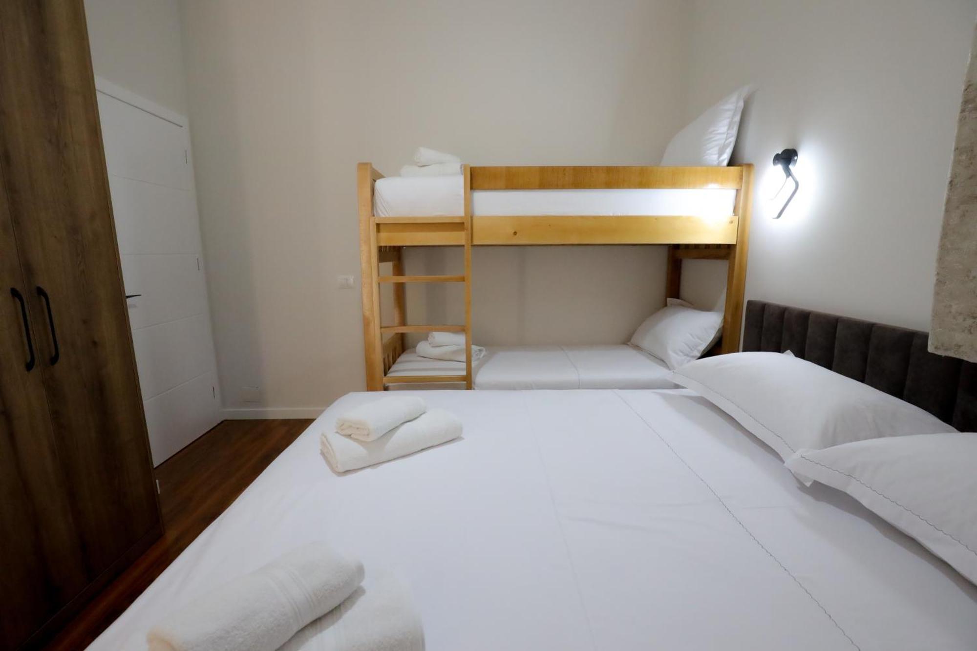Elona'S Rooms Крує Екстер'єр фото